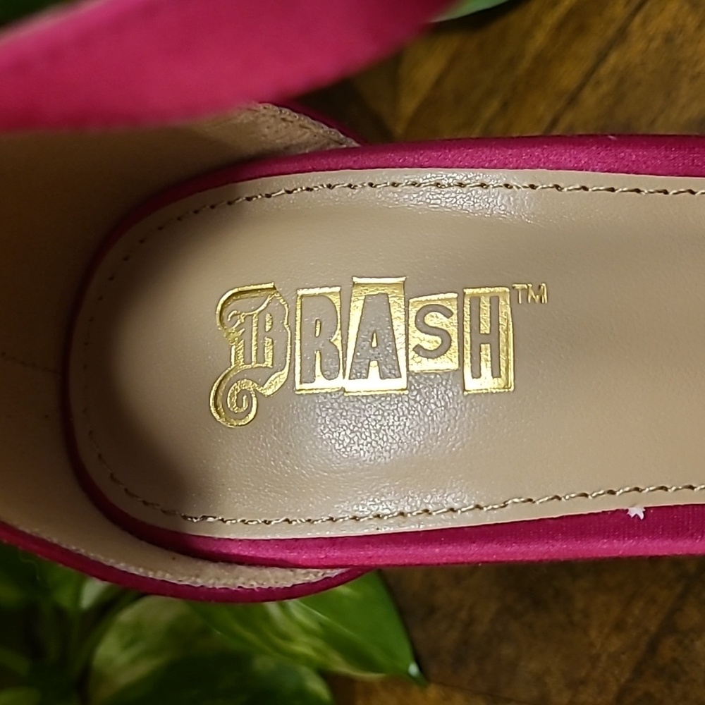 Brash heels - Picture 3 of 10